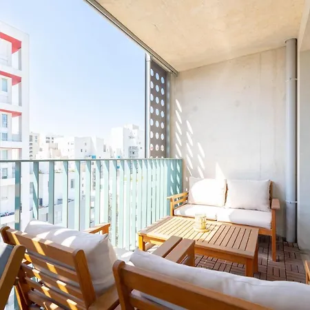 Appartement T2 Entre Plage Et Centre Ville-terrasse/parking